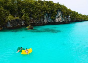Menelisik Tempat Wisata Terkenal di Maluku, Dijamin Terpesona!