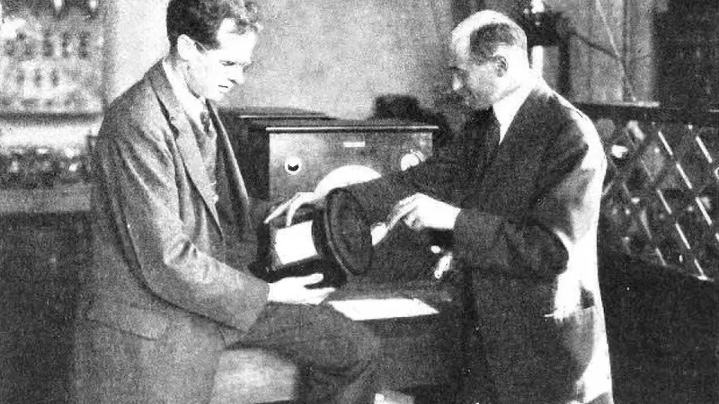 Penemu Speaker - Edward W. Kellogg