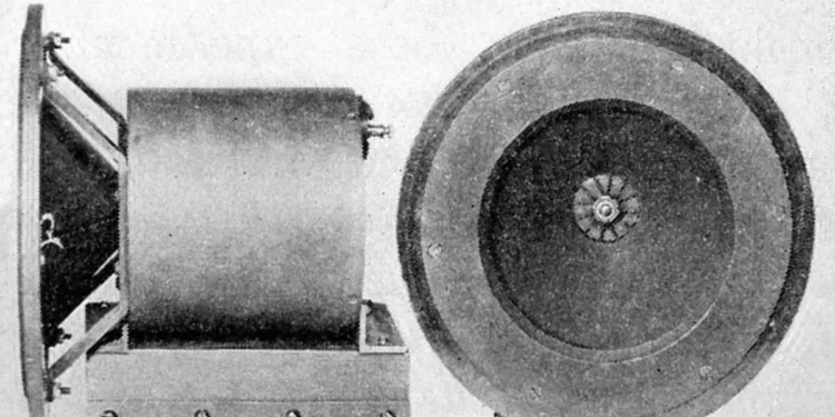 Siapa Penemu Speaker